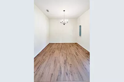 624 Vickie Street, Crowley, TX 76036 - Photo 6