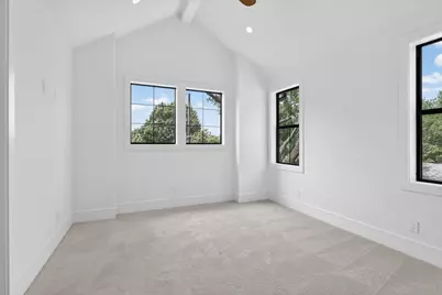 10140 Lakemere Drive, Dallas, TX 75238 - Photo 32