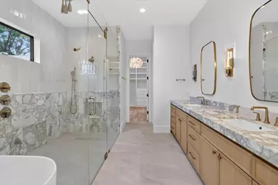 10140 Lakemere Drive, Dallas, TX 75238 - Photo 18
