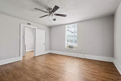 909 W Chestnut Street, Denison, TX 75020 - Photo 12