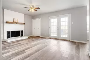 208 Wilshire Dr, Euless, TX 76040 - Photo 1