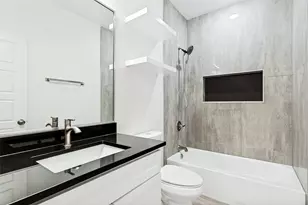 901 E Devitt St, Fort Worth, TX 76110 - Photo 22