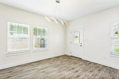 901 E Devitt Street, Fort Worth, TX 76110 - Photo 14