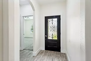901 E Devitt St, Fort Worth, TX 76110 - Photo 4
