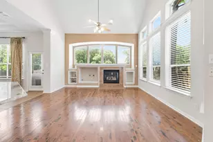 2223 Grizzly Run Ln, Euless, TX 76039 - Photo 4