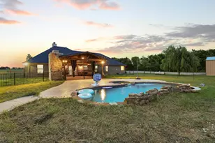 460 County Rd 4421, Trenton, TX 75490 - Photo 6