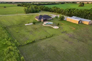 460 County Rd 4421, Trenton, TX 75490 - Photo 8