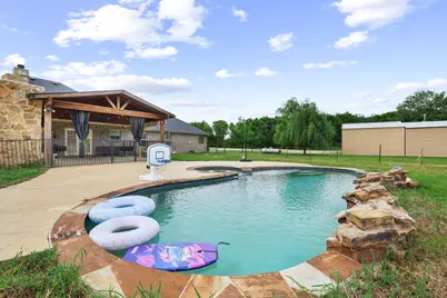 460 County Road 4421, Trenton, TX 75490 - Photo 32