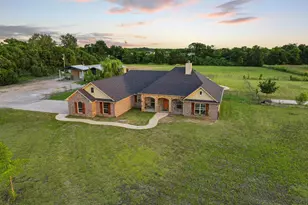 460 County Rd 4421, Trenton, TX 75490 - Photo 2