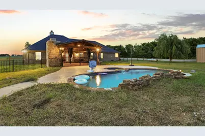 460 County Road 4421, Trenton, TX 75490 - Photo 6
