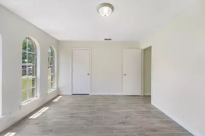 2004 Pebblecreek Drive, Cleburne, TX 76033 - Photo 12