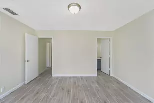 2004 Pebblecreek Dr, Cleburne, TX 76033 - Photo 14