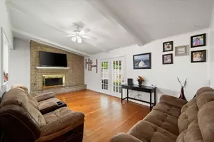 402 Carol Ave, Corsicana, TX 75110 - Photo 4