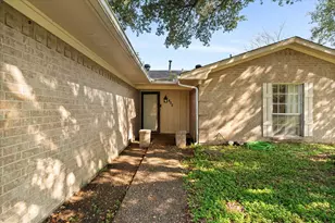 402 Carol Ave, Corsicana, TX 75110 - Photo 2