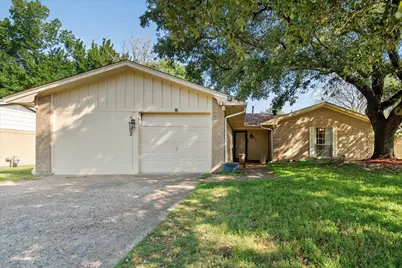 402 Carol Avenue, Corsicana, TX 75110 - Photo 1