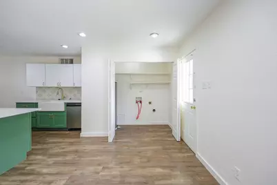 304 Long Canyon Drive, Mesquite, TX 75150 - Photo 16