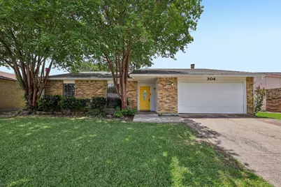 304 Long Canyon Drive, Mesquite, TX 75150 - Photo 1