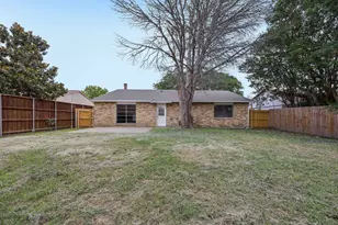 304 Long Canyon Dr, Mesquite, TX 75150 - Photo 32