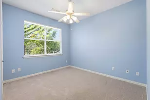 2223 Grizzly Run Ln, Euless, TX 76039 - Photo 12