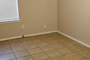 2801 19th St, Haltom City, TX 76106 - Photo 12