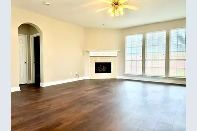 8300 Charleston Street, Irving, TX 75063 - Photo 6