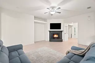 219 Southpeak Ln, Ponder, TX 76259 - Photo 4