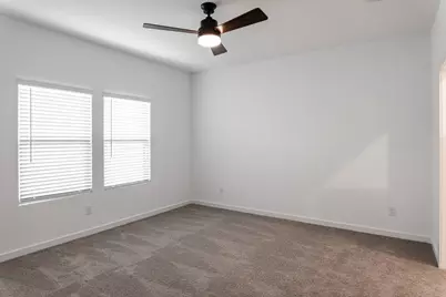 528 Brook View Drive, Van Alstyne, TX 75495 - Photo 10