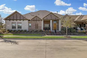 896 Hatton Sumner Pl, Arlington, TX 76005 - Photo 2