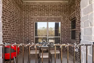896 Hatton Sumner Pl, Arlington, TX 76005 - Photo 6