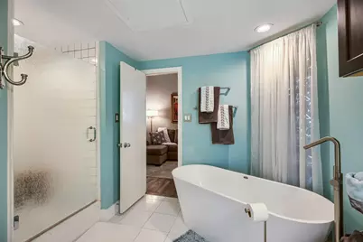 4040 Avondale Avenue #302, Dallas, TX 75219 - Photo 20