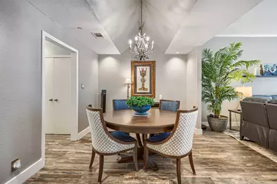 4040 Avondale Avenue #302, Dallas, TX 75219 - Photo 8