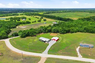 237 County Rd 4927, Trenton, TX 75490 - Photo 2
