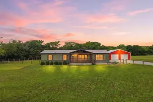 237 County Rd 4927, Trenton, TX 75490 - Photo 1