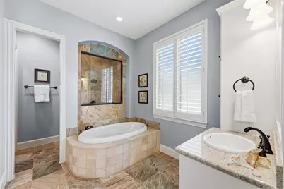8747 Kelvington Drive, Frisco, TX 75035 - Photo 16