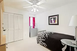 2100 Friendly Dr, Arlington, TX 76011 - Photo 8