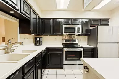2100 Friendly Drive #3014, Arlington, TX 76011 - Photo 4