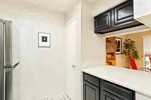 2100 Friendly Dr, Arlington, TX 76011 - Photo 6