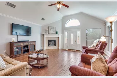 2620 Britany Circle, Bedford, TX 76022 - Photo 4