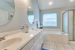 2620 Britany Cir, Bedford, TX 76022 - Photo 10
