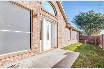 2620 Britany Circle, Bedford, TX 76022 - Photo 12