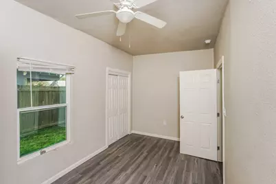 2402 Summer Avenue, Waco, TX 76708 - Photo 12