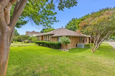 431 Tate Drive, DeSoto, TX 75115 - Photo 2