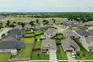 712 Ascot Ct, Ennis, TX 75119 - Photo 30