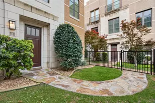 3210 Carlisle St, Dallas, TX 75204 - Photo 2
