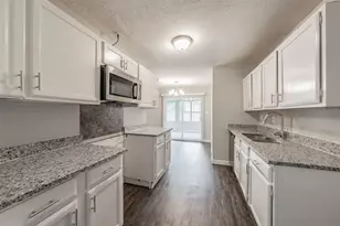 6925 Sandstone Ct, Fort Worth, TX 76120 - Photo 14