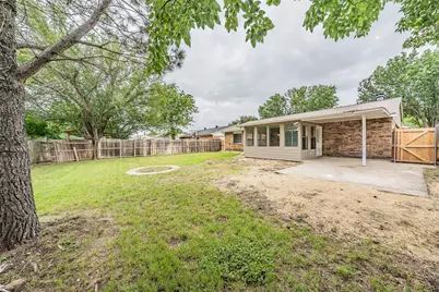 6925 Sandstone Court, Fort Worth, TX 76120 - Photo 34