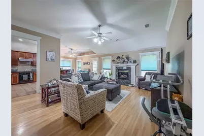 920 Carousel Drive, Bedford, TX 76021 - Photo 6