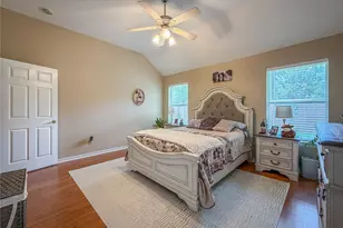 920 Carousel Dr, Bedford, TX 76021 - Photo 14