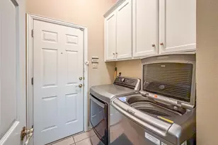 920 Carousel Dr, Bedford, TX 76021 - Photo 22