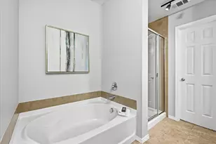 517 High Desert Dr, Fort Worth, TX 76131 - Photo 16